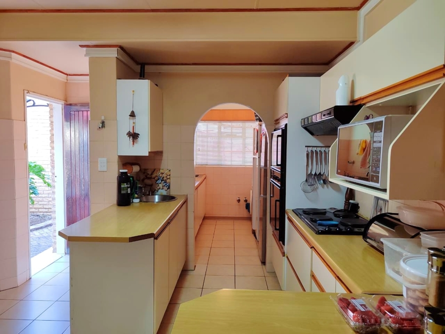 3 Bedroom Property for Sale in Wilkoppies North West